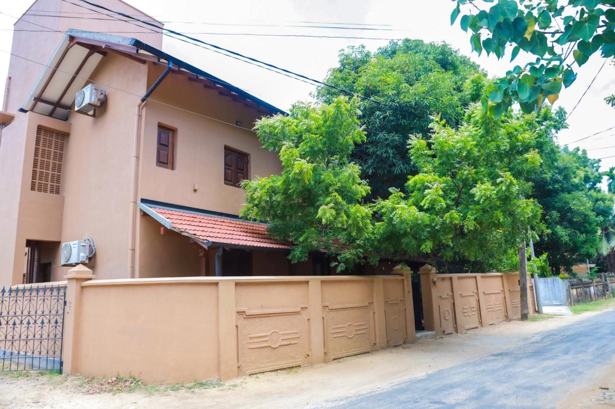 The Mango Nest Villa Jaffna Bagian luar foto